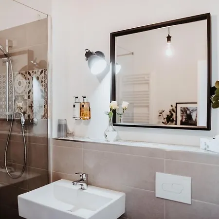 The Loft - Suiten Hotel *